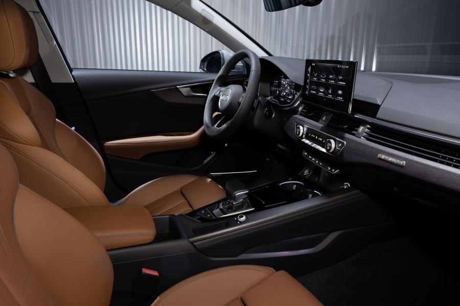 Интерьер Audi A4 Allroad Quattro (B9) 2019 года  (WW) (фото 4 из 36)
